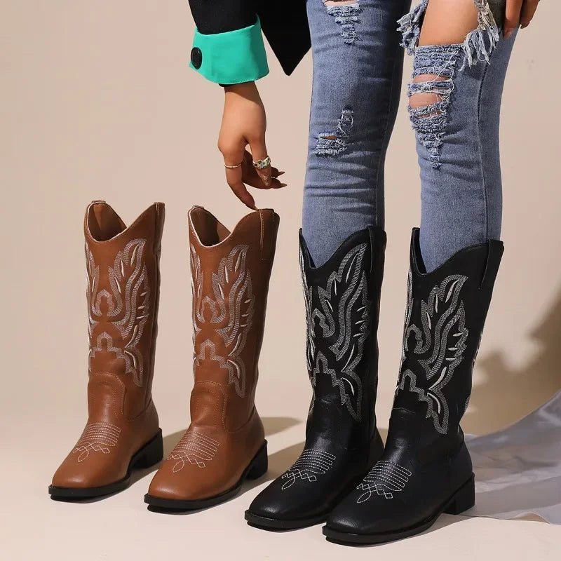 2023 Platform Cowboy Boots Women Autumn Winter Fashion Leather Boots Fashion square head Low High Heels Ladies Designer Shoes 42